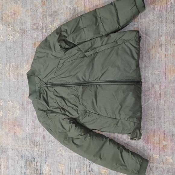 Lululemon Weightless Wunder Reversible Jacket - Picture 3 of 12